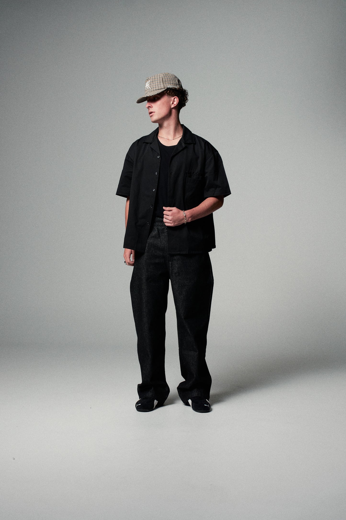 Every Hour Shirt - Black