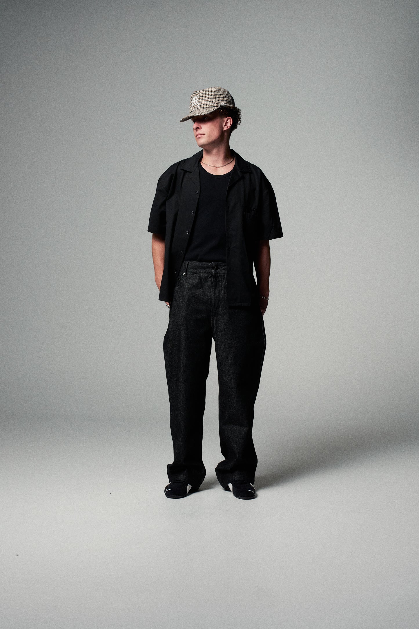 Every Hour Shirt - Black