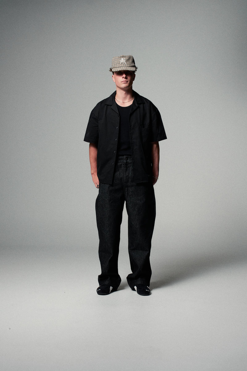 Every Hour Shirt - Black
